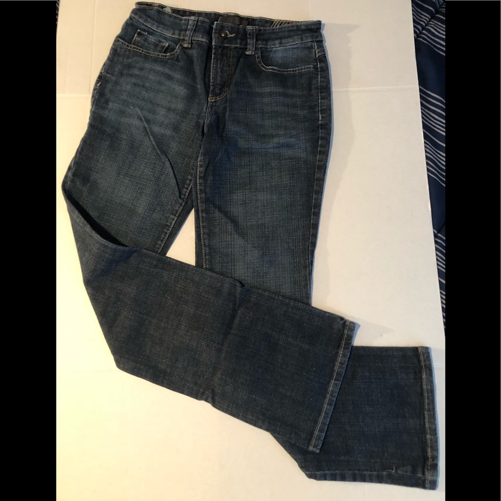 Nine West 5 Pocket Dark Wash Black Boot Cut Jeans 🎉🛍Host Pick🛍🎉